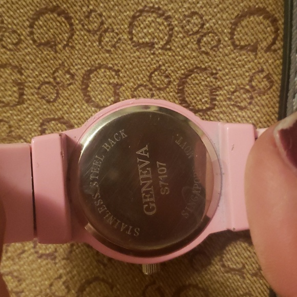 Geneva watch - Picture 2 of 3